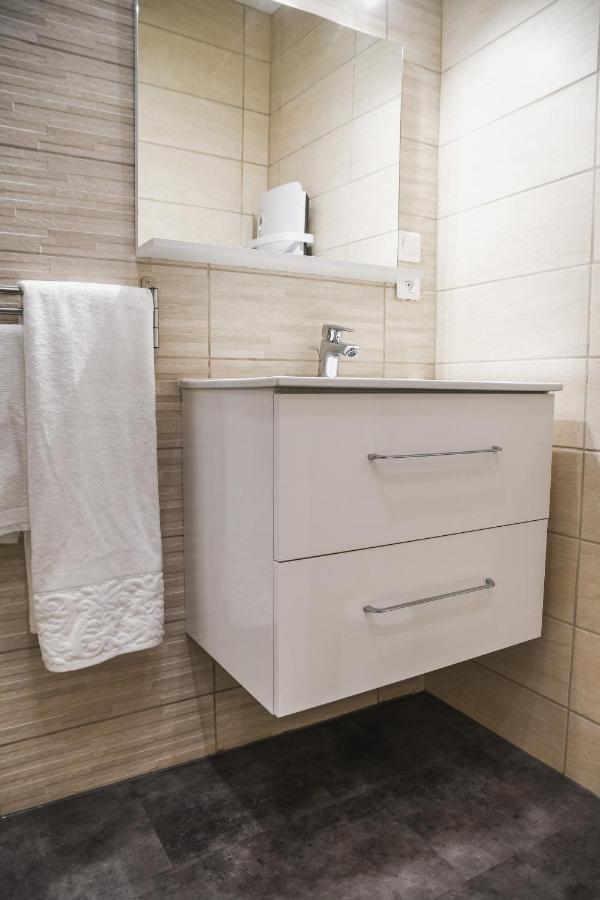 Monkey 2 Salles De Bain Hypercentre 6 Pers เอแปร์เน ภายนอก รูปภาพ